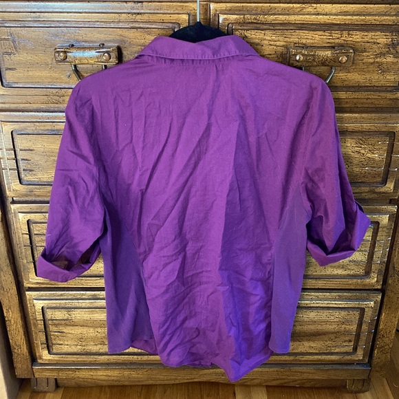 Ann Taylor plum lightweight three quarter sleeve button up shirt - Picture 2 of 6